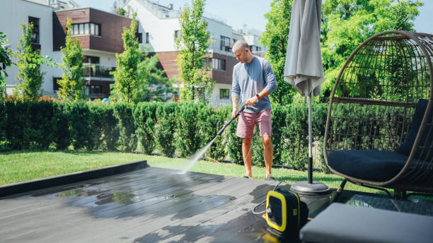 Uncover the Hidden Beauty of Your House: The Art of Effective Outdoor Cleaning