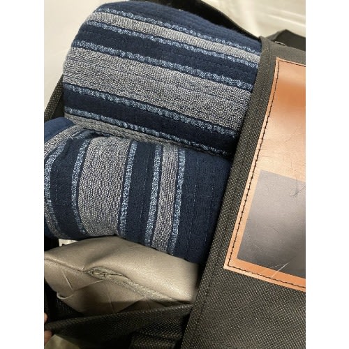 Frye King Quilt Set With Decor Pillow - Blue/Grey - 4pc. Home Office Garden | HOG-HomeOfficeGarden | online marketplace