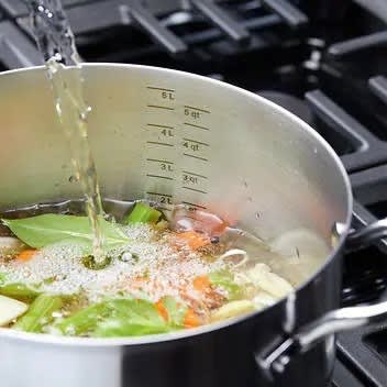 Kitchenaid Tri-ply Stainless Steel Cookware Set - 11-piece. Home Office Garden | HOG-HomeOfficeGarden | online marketplace