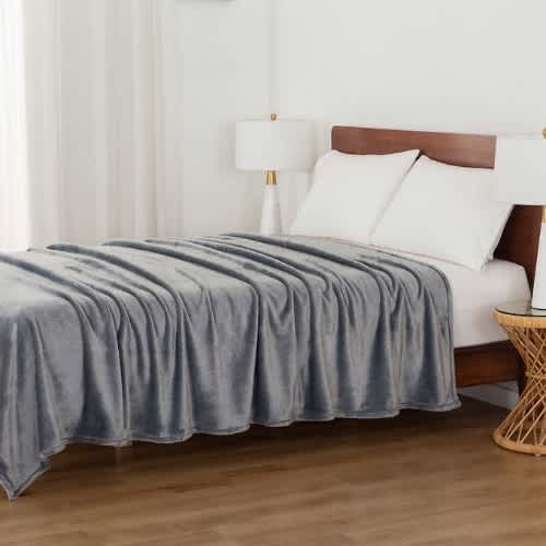 Berkshire Life Eco Soft Queen Blanket - 98” X 92” (249 Cm X 234 Cm). Home Office Garden | HOG-HomeOfficeGarden | online marketplace