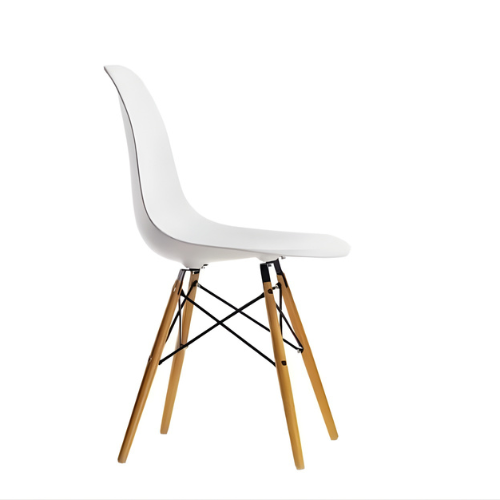 White Dining Table with 4 Matching White Chairs @HOG - Home, Office, Garden, Online Marketplace
