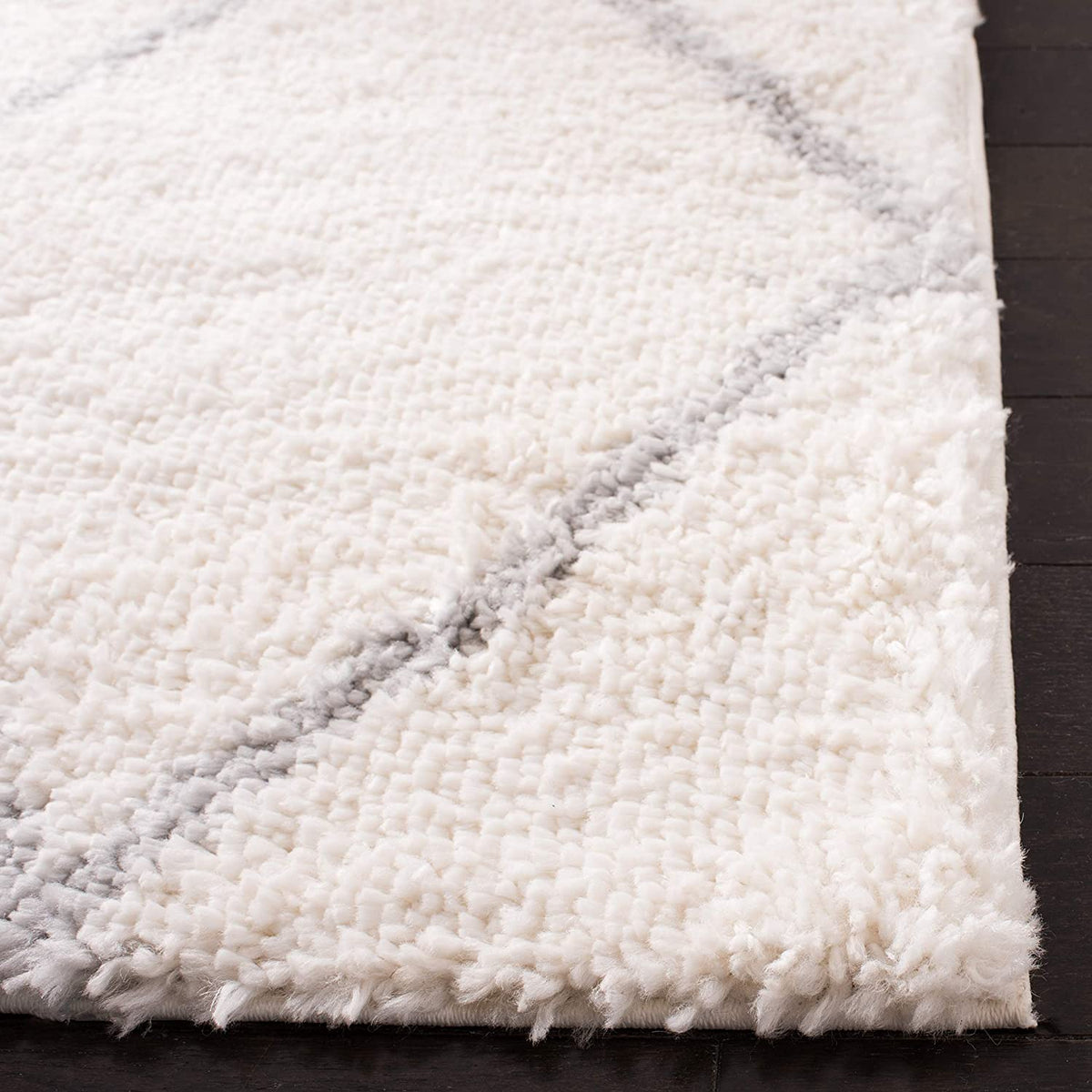 Thomas Ville Allure Shaq Rug 5*7 HOG-Home Office Garden online marketplace.