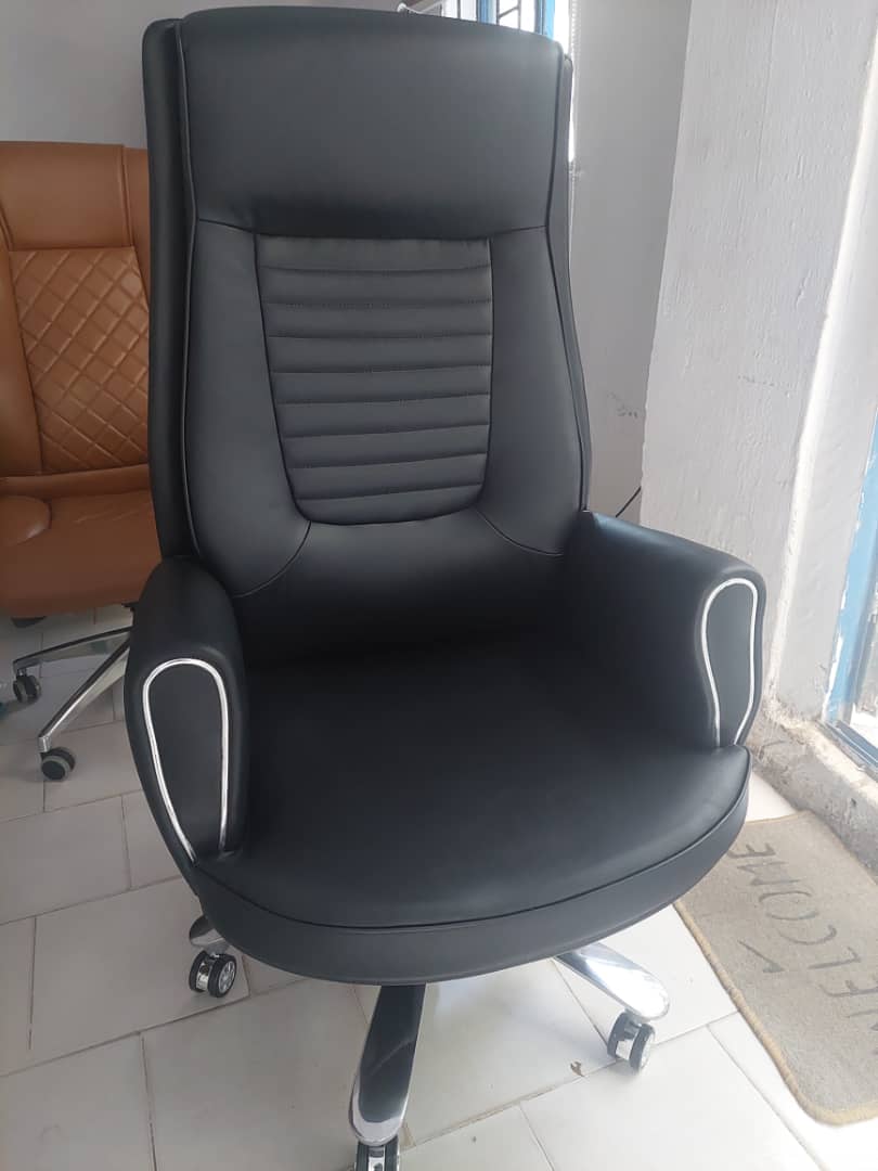 Avo Leather Executive Office Chair @HOG - Home Office Garden Online Marketplace