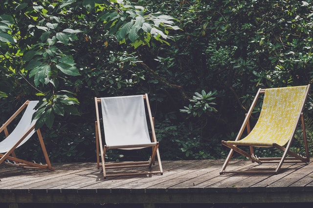 HOG article on 8 ways to spruce up outdoor space on a budget