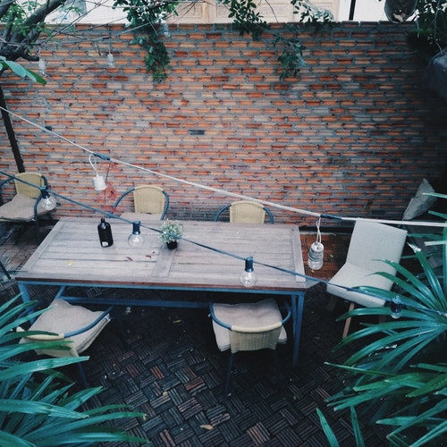HOG article on simple ways to spruce up backyard on budget