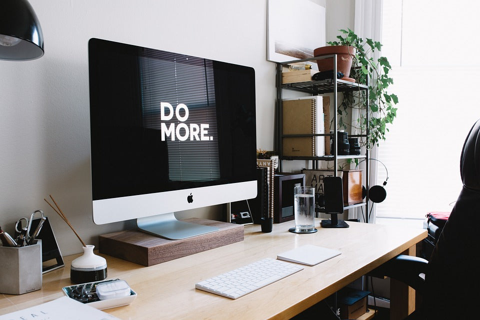 How To Make The Most Use Of Your Office desk: Tips and Tricks