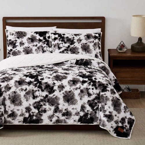 Frye Faux Fur Quilt Set - 3-piece Set. Home Office Garden | HOG-HomeOfficeGarden | online marketplace