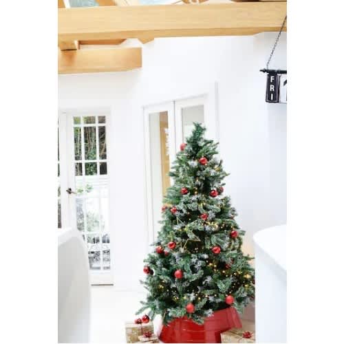 Red Metal Christmas Tree Skirt - 35 Inches (88.9 Cm)