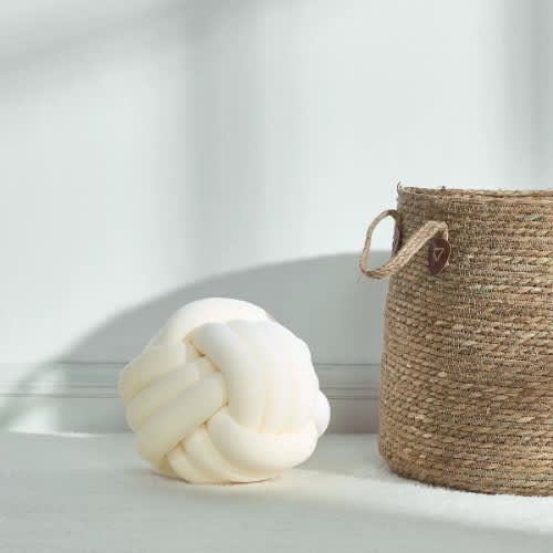 Dream on Knot Decorative Pillow - 28cm - Cream