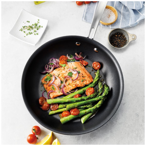 Kirkland Signature Non-stick Saute Pans - 3 Piece Set. Home Office Garden | HOG-HomeOfficeGarden | online marketplace