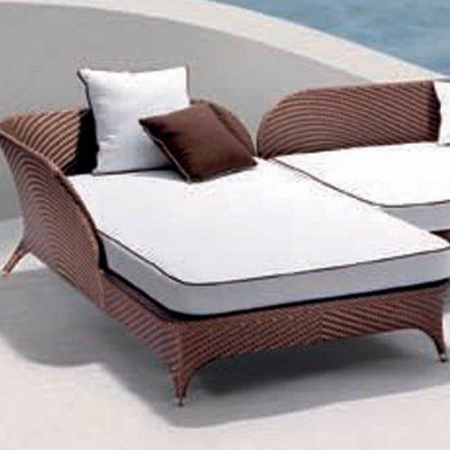Flora Patio Daybed with Cushion. @HOG - Home Office Garden Online Marketplace