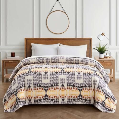 Sherpa Fleece Blanket - Queen - Arrow Point Gray