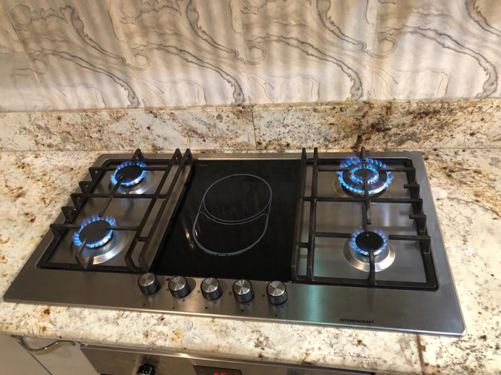 Quality 90cm Built-In Gas Hob Kitchencraft Home Office Garden | HOG-HomeOfficeGarden | HOG-Home.Office.Garden 