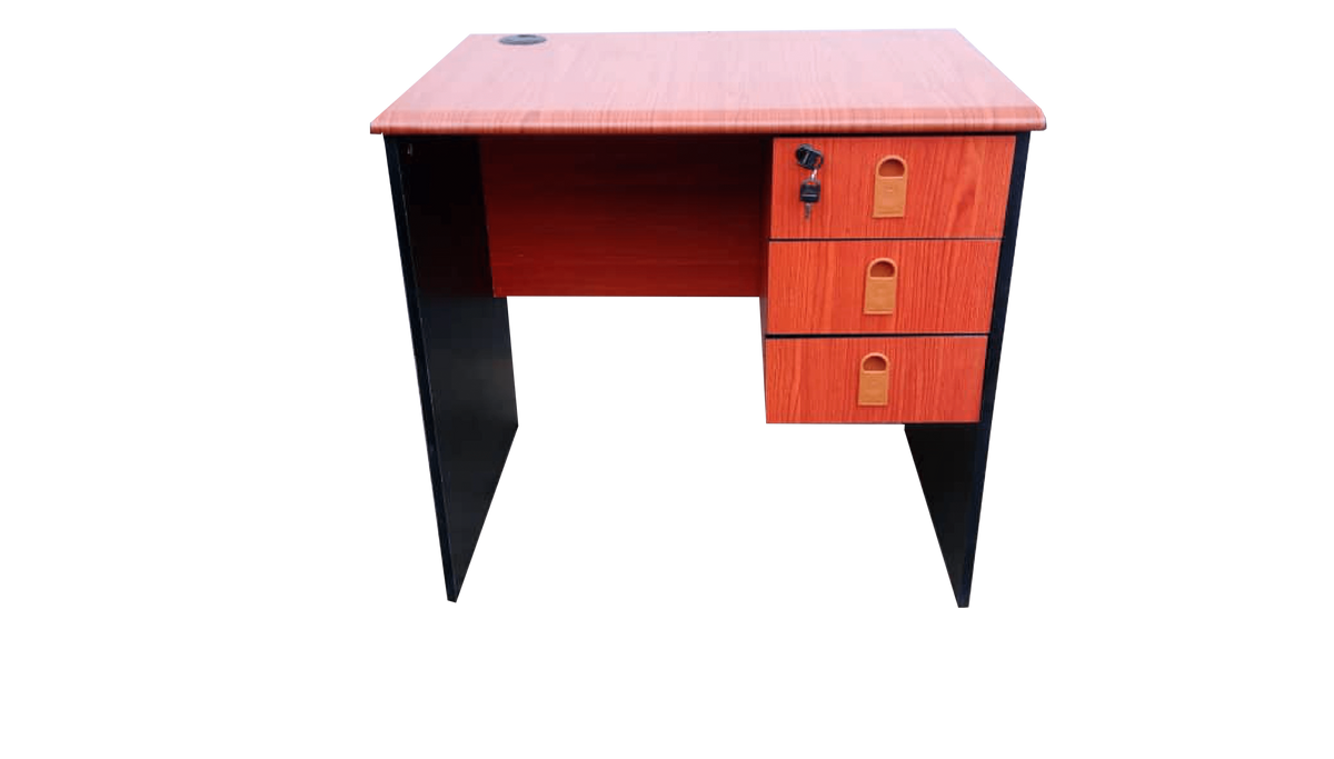 Compact 2.6 feet Office Table